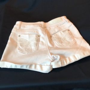 Seven7 Women short sz 4 nwot white